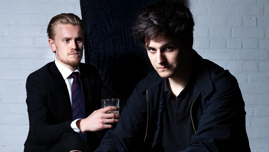 Review You’re Dead, Mate, The Nutshell Winchester 2019 ★★★★☆ Binge