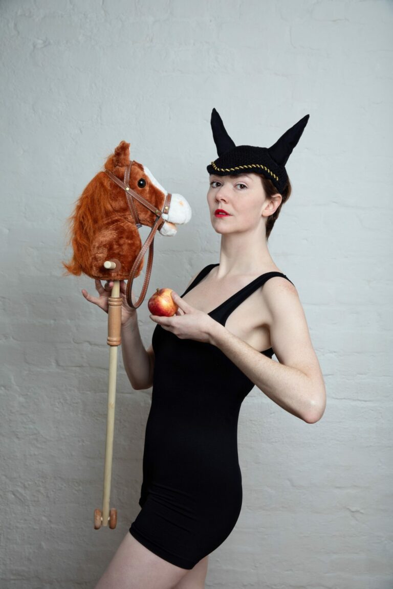 Binge Bytes Led REVIEW: Elf Lyons: Horses, Adelaide Fringe 2025 ★★★★★ – Binge Fringe ...