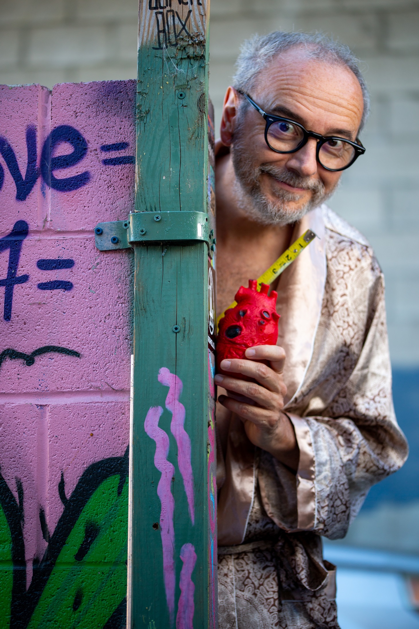 Binge Bytes Led REVIEW: Tonight! a clown who wanted to be loved?, Andrea Barello ...